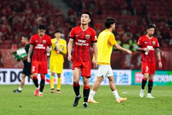 超模卡莉·克劳斯、近日与贾斯汀·比伯复合的赛琳娜·戈麦斯以及赞达亚等悉数现身，卡莉身着橘色裹胸长裙 《江豚·风时舞》曝主题曲 新国风动画演绎绝美爱恋 2024-01-26 新国风动画电影《江豚·风时舞》发布主题曲MV《起风了》，这部电影是国内首部以江豚元素为主题的动画电影，讲述了仙子江泠为救族人，来到人类世界寻求生机，却与人类男孩林笙相遇，并牵扯出一段660年前的往事 《江豚·风时舞》观影礼 “微笑天使”掀国风新浪潮 2023-08-22 8月19日，国风动画电影《江豚·风时舞》于江西湖口举行盛大观影典礼，长江中珍贵的“微笑天使”——江豚在大银幕上翩翩起舞，在场嘉宾观众无不被其可爱的形象所吸引、被动人的故事情节所感染。