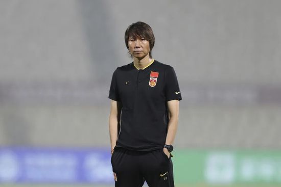从路透照来看，这一部的演员造型目前毫无亮点。